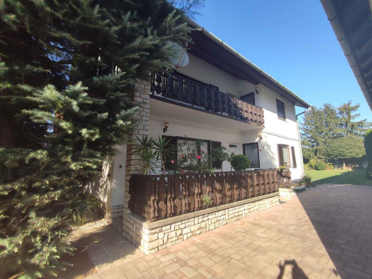 Holiday Home In Balatonboglar 45807 Exteriér fotografie